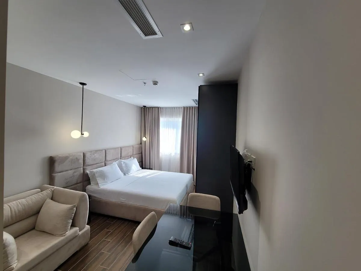 Delfin Resort Kune Shëngjin 5*,  Albânia