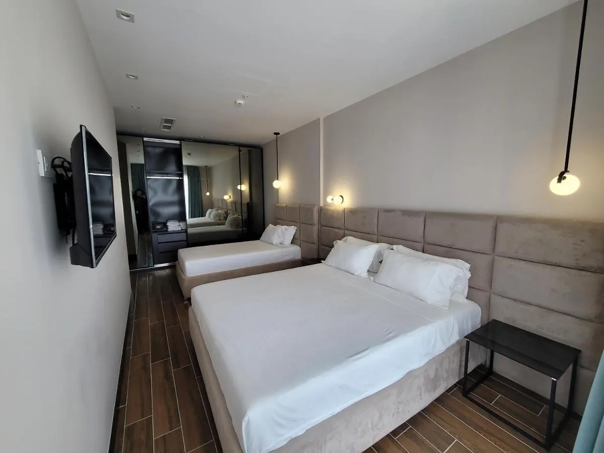 Delfin Resort Kune Shëngjin 5*,