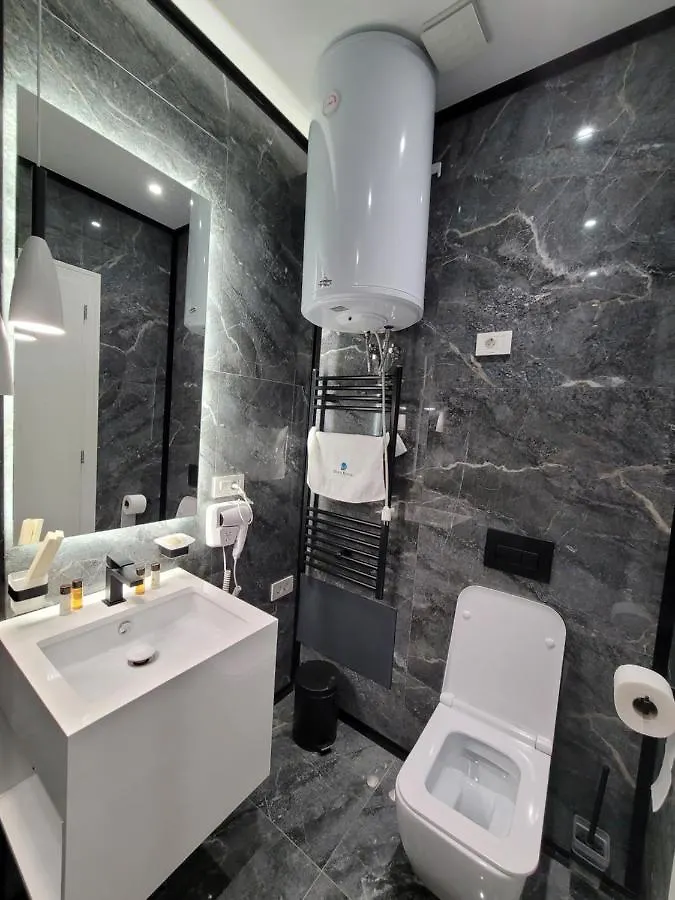Delfin Resort Kune Shëngjin Hotel