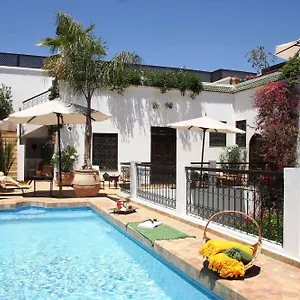 Clementine Riad